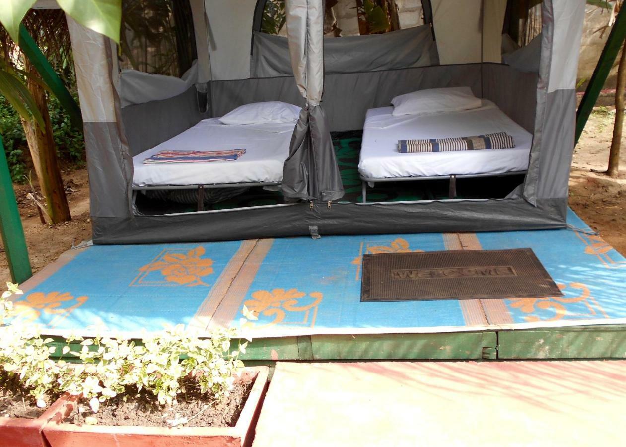 Homestay Camping Anuradhapura Esterno foto