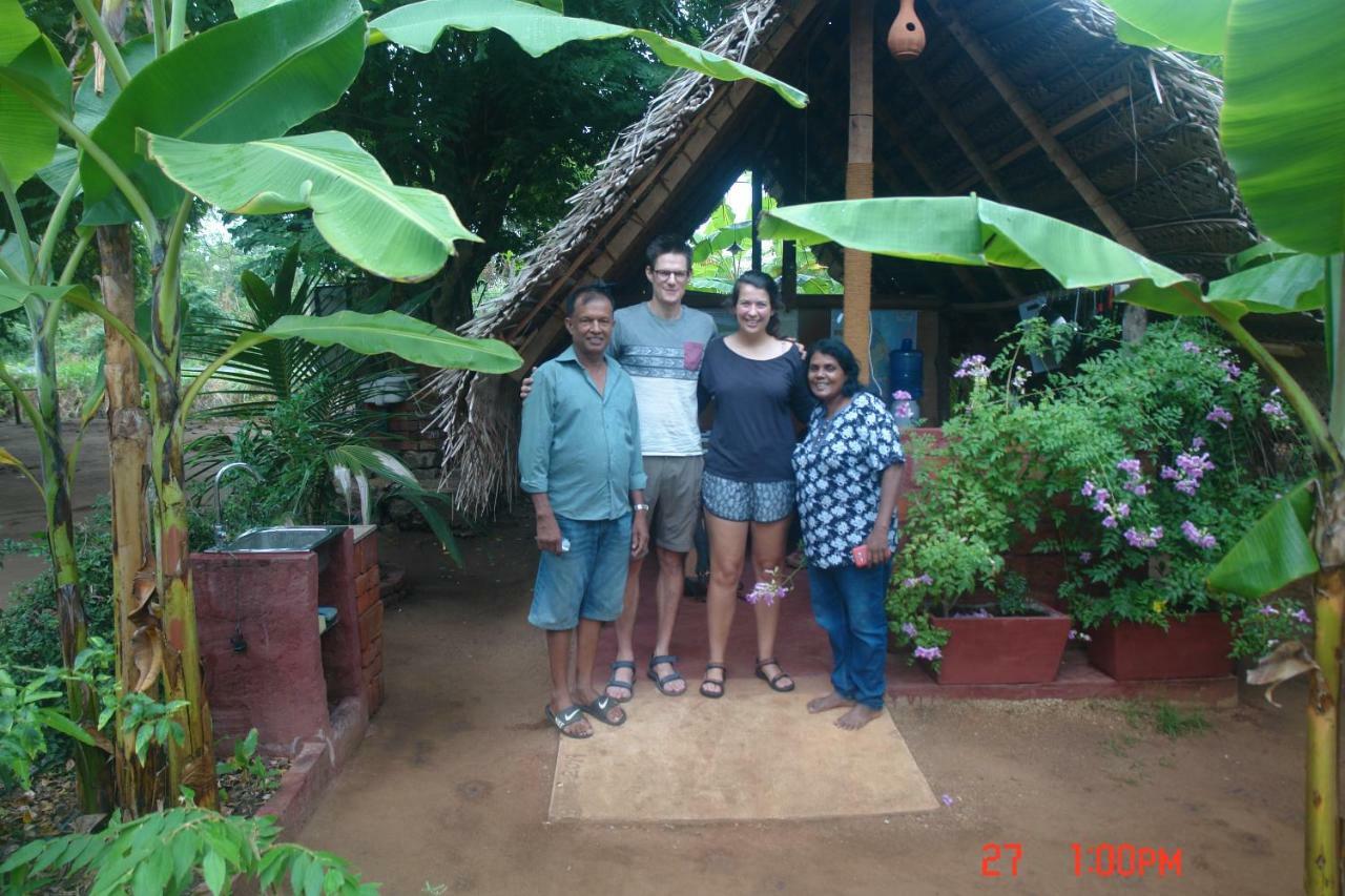 Homestay Camping Anuradhapura Esterno foto