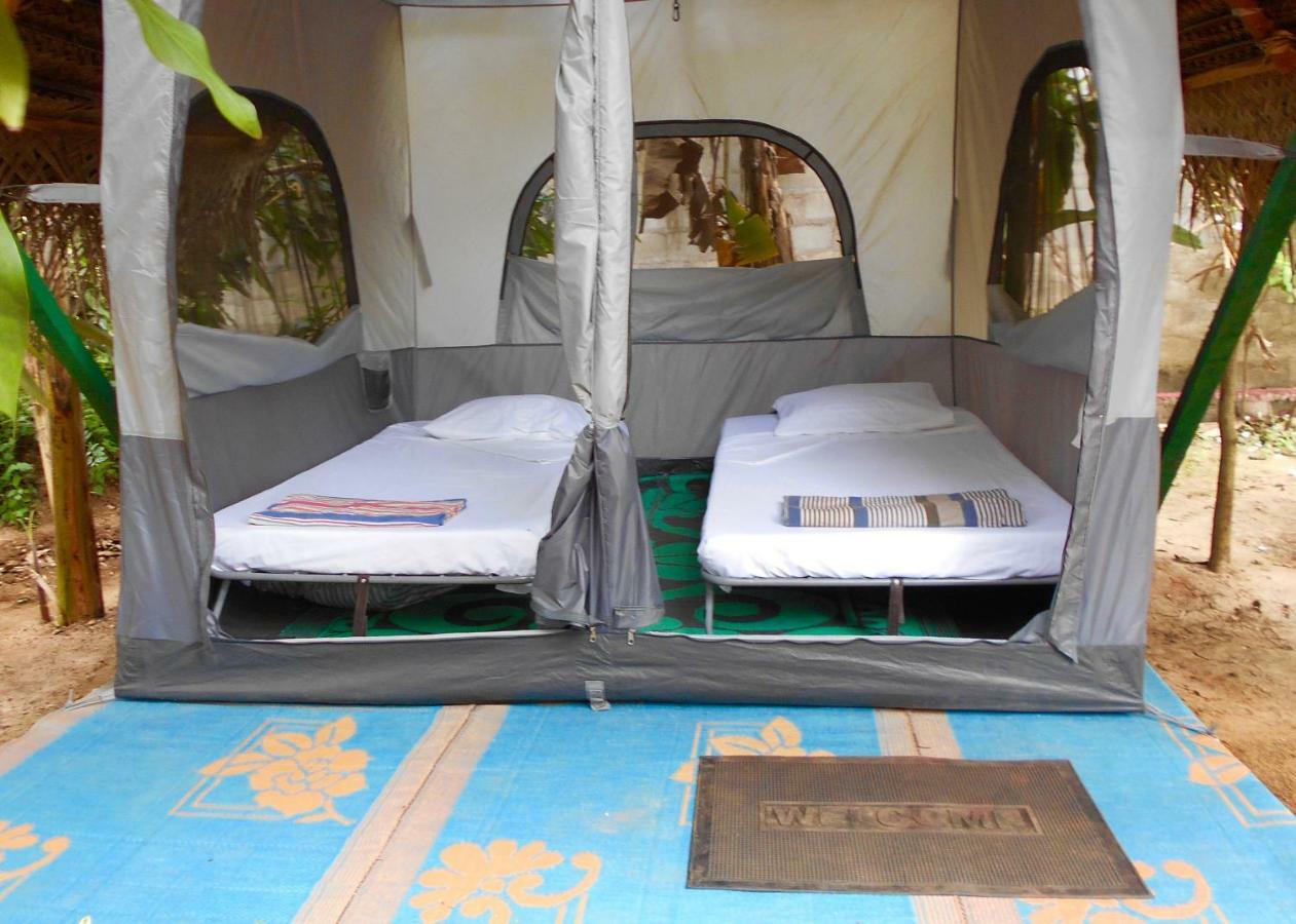 Homestay Camping Anuradhapura Esterno foto