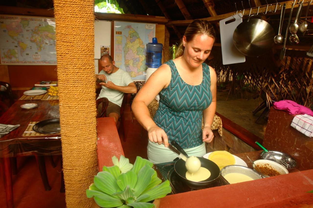 Homestay Camping Anuradhapura Esterno foto