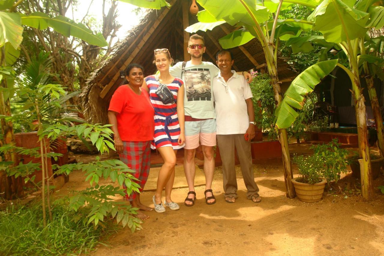 Homestay Camping Anuradhapura Esterno foto