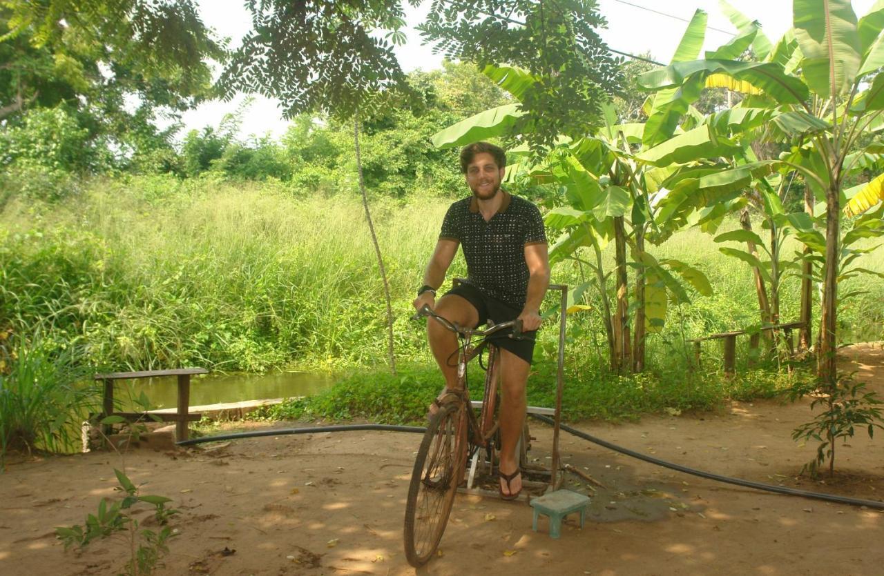 Homestay Camping Anuradhapura Esterno foto