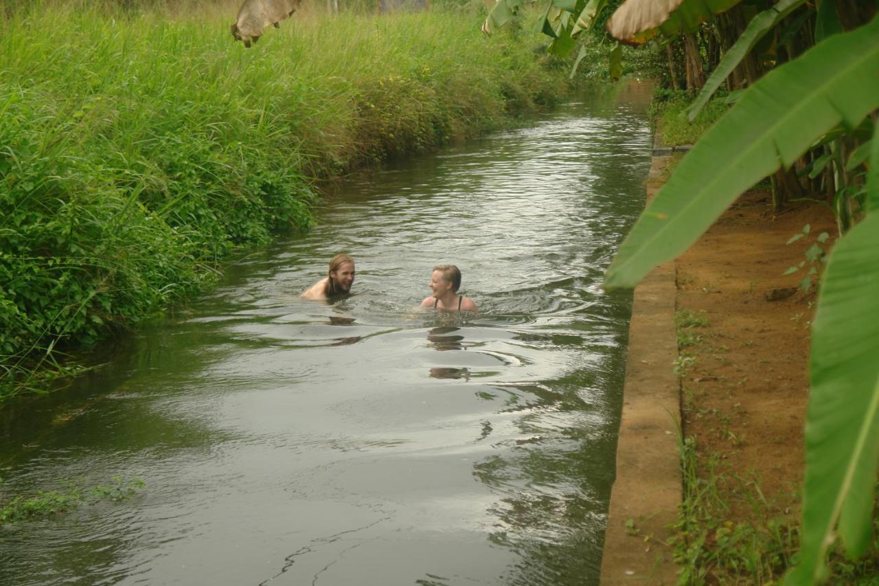 Homestay Camping Anuradhapura Esterno foto